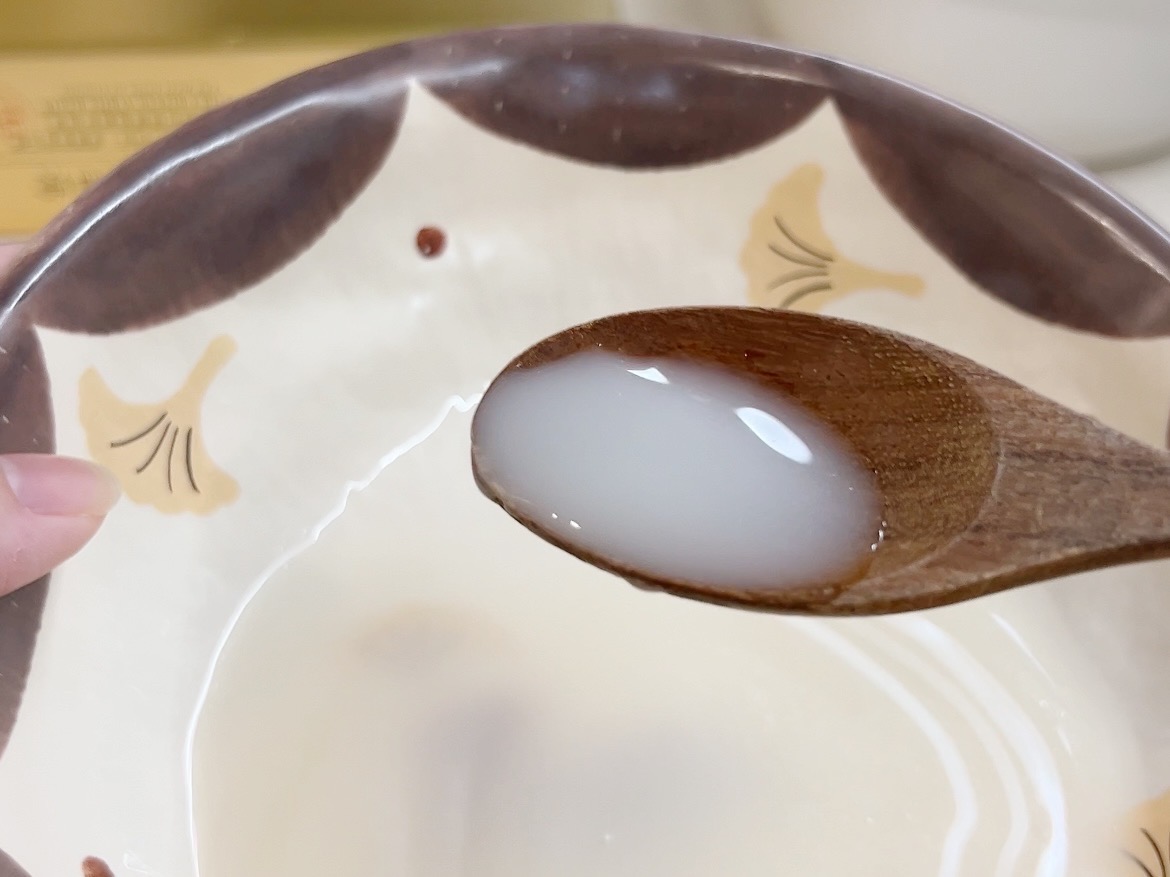 「玄羽滴雞精」廚房三寶:雞油蔥醬、雞農白湯、土雞肉鬆,陪我渡過混亂的育兒期 - 第8張圖 「玄羽滴雞精」廚房三寶:雞油蔥醬、雞農白湯、土雞肉鬆,陪我渡過混亂的育兒期