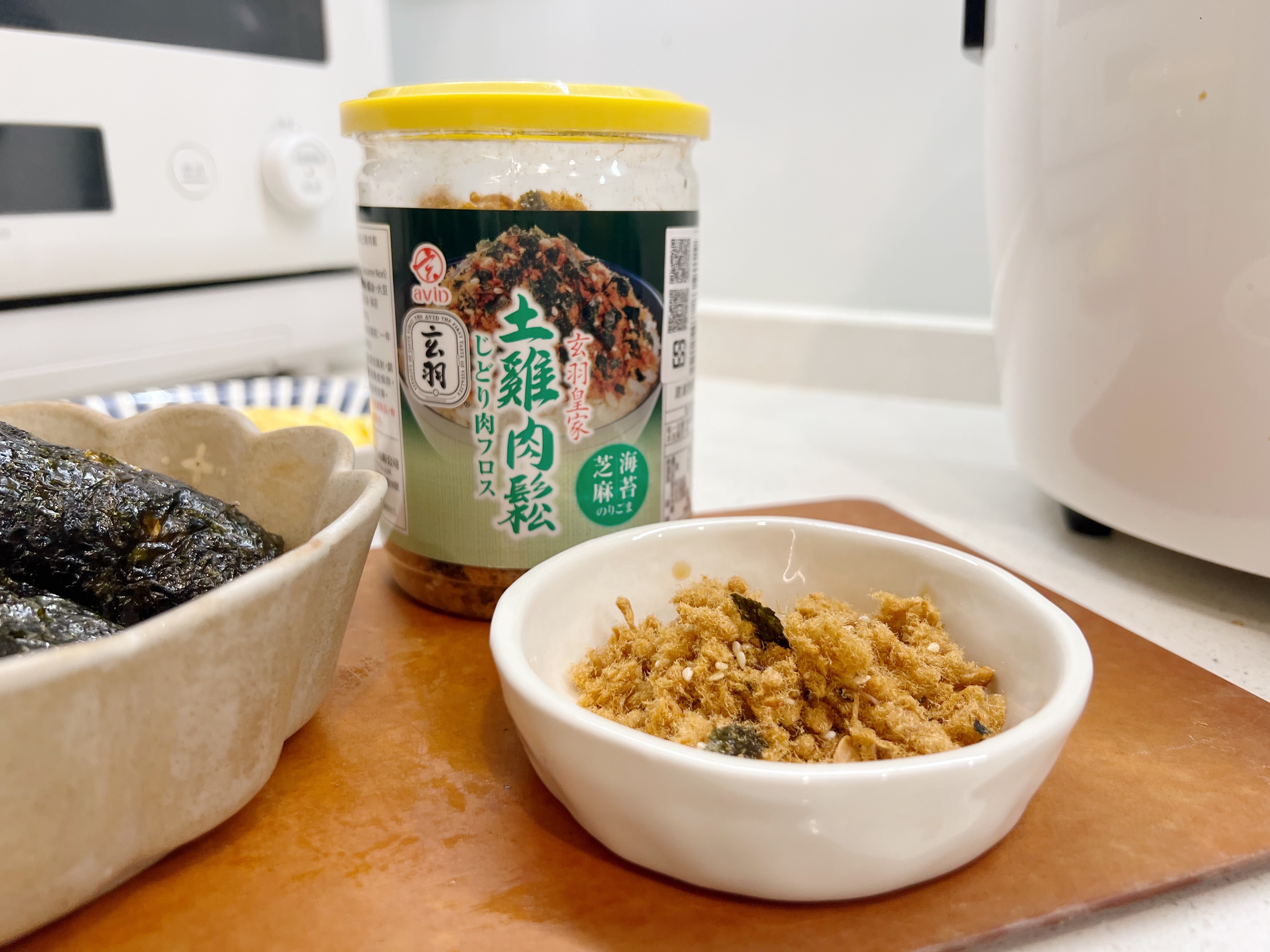 「玄羽滴雞精」廚房三寶:雞油蔥醬、雞農白湯、土雞肉鬆,陪我渡過混亂的育兒期 - 第12張圖 「玄羽滴雞精」廚房三寶:雞油蔥醬、雞農白湯、土雞肉鬆,陪我渡過混亂的育兒期