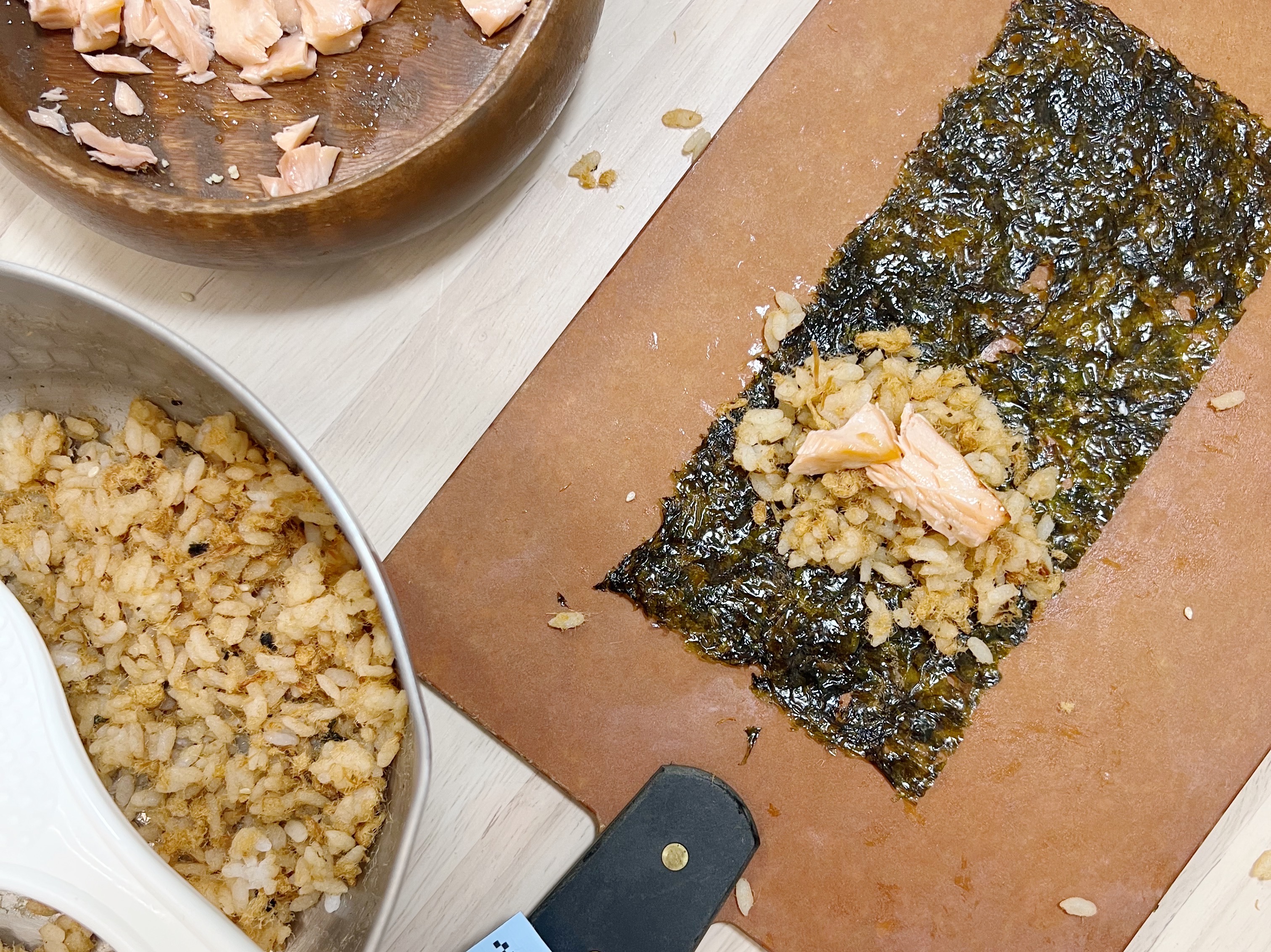 「玄羽滴雞精」廚房三寶:雞油蔥醬、雞農白湯、土雞肉鬆,陪我渡過混亂的育兒期 - 第13張圖 「玄羽滴雞精」廚房三寶:雞油蔥醬、雞農白湯、土雞肉鬆,陪我渡過混亂的育兒期