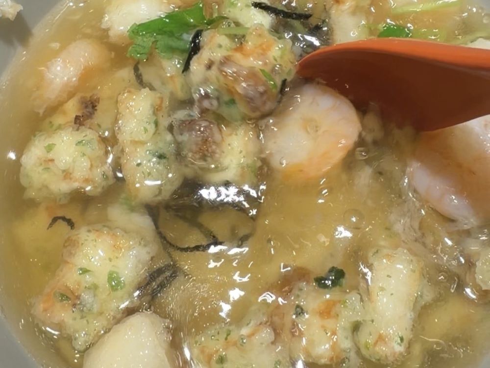 歸途的高湯泡飯：在被惦記的溫熱中，找回自己的名字 #だし茶漬け (Dashi Chazuke)